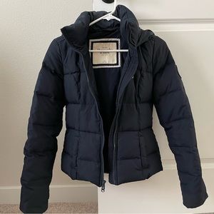 Abercrombie & Fitch navy blue puffer coat